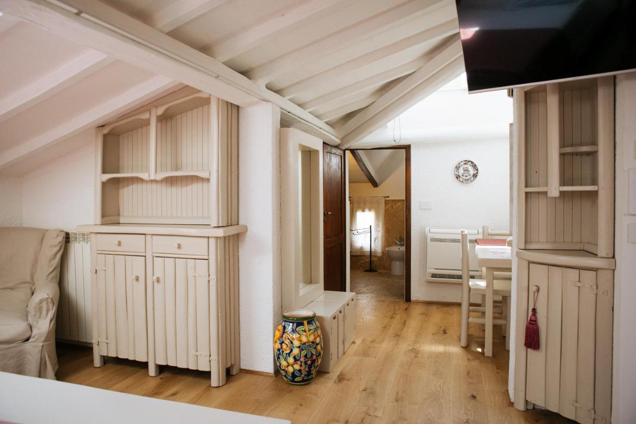 Domus Socolatae Residenza D'Epoca Charming B&B - Adults Only Фолоника Екстериор снимка
