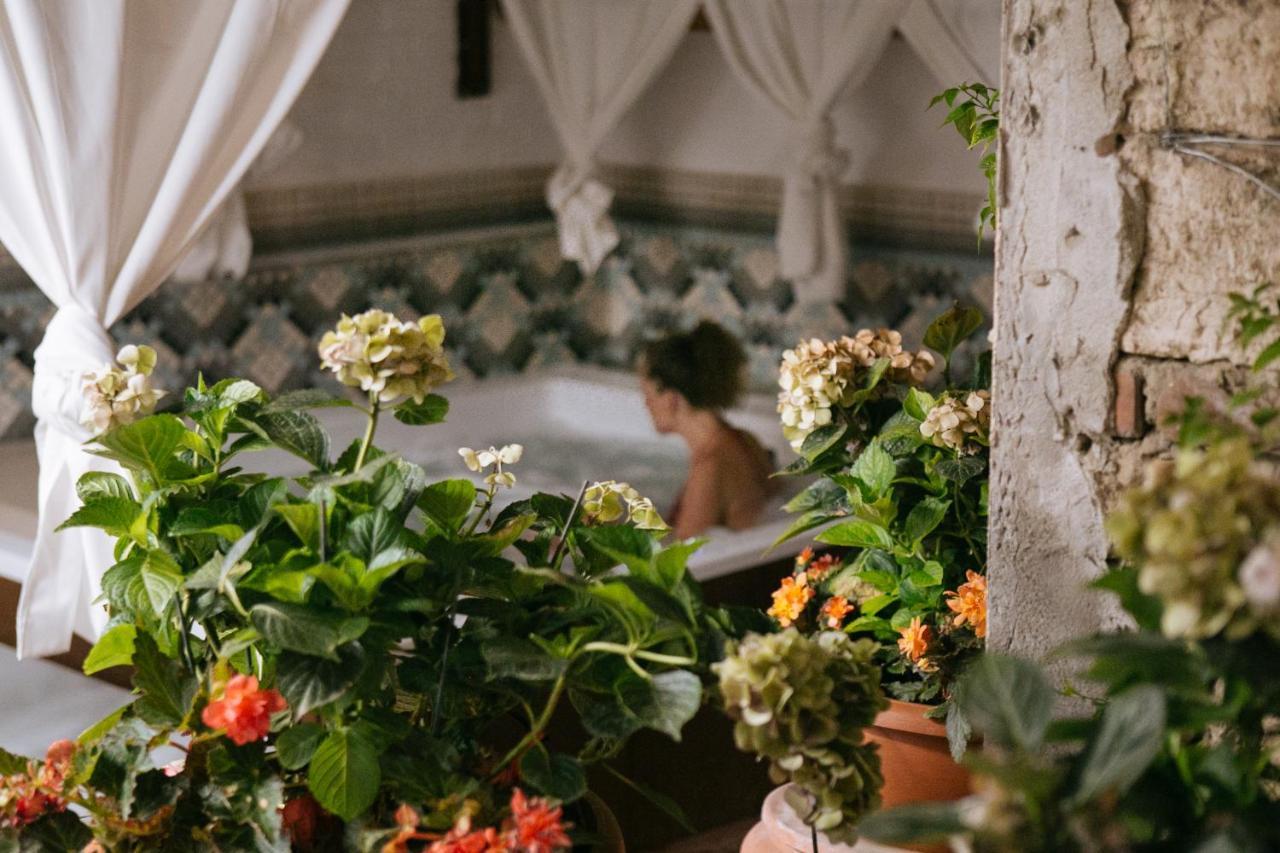 Domus Socolatae Residenza D'Epoca Charming B&B - Adults Only Фолоника Екстериор снимка